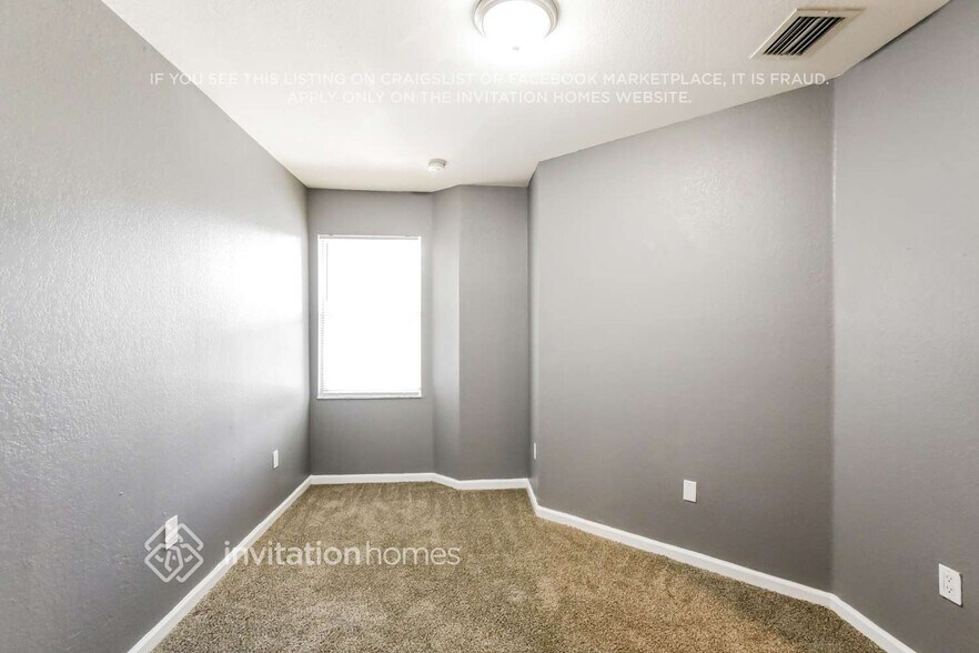 Building Photo - 8273 SW 29th St