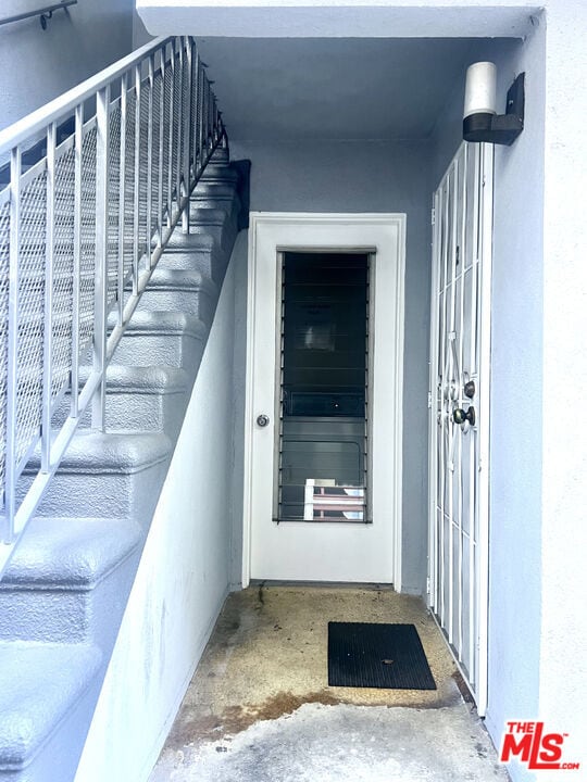 Building Photo - 1132 Alameda Ave