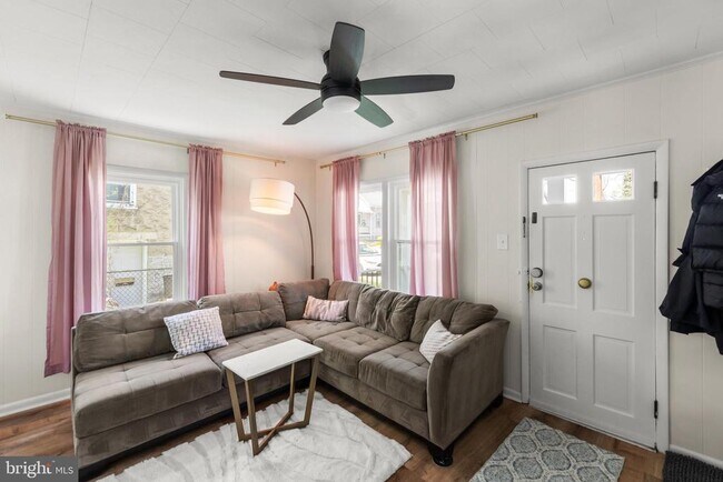 Building Photo - 31 W Southwerk St