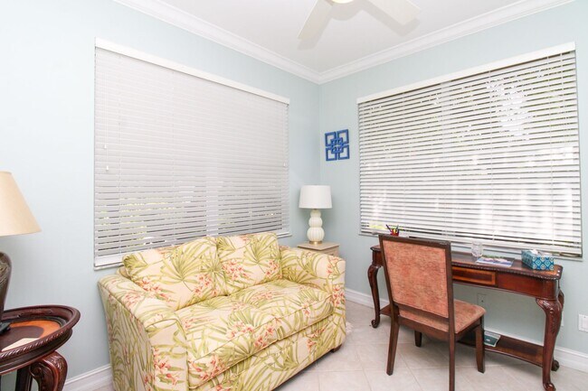 Building Photo - ** 2 PLUS DEN\2 BATH CONDO IN BARBADOS AT ...