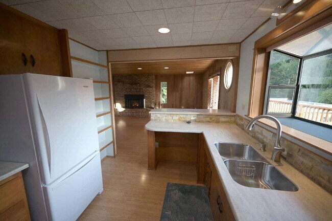 Building Photo - Home and cabin with water view on 3 acres, in Sequim