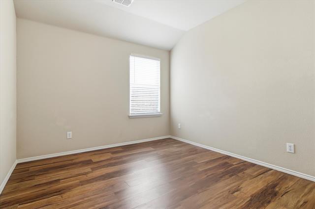 Building Photo - 148 Briar Grove Dr