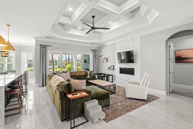 Building Photo - 5960 Bolsena Pl