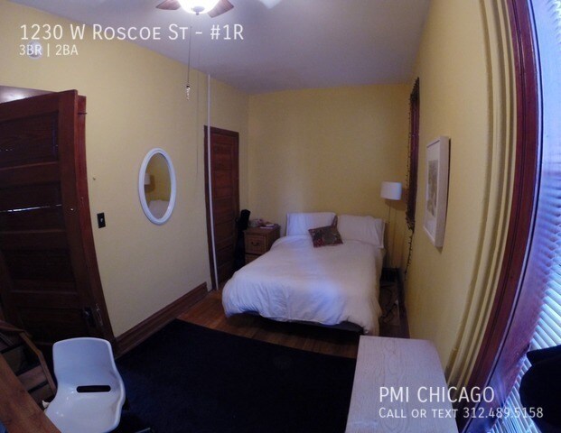 Building Photo - 1230 W Roscoe St