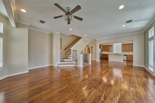 Building Photo - 2526 Bevis St