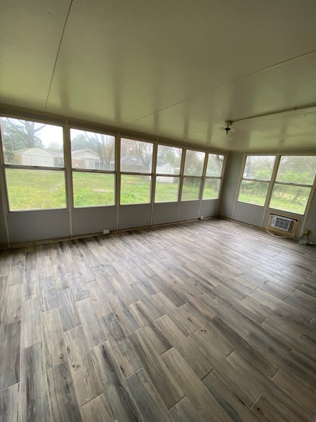 Building Photo - 3495 Fox Hunt Dr