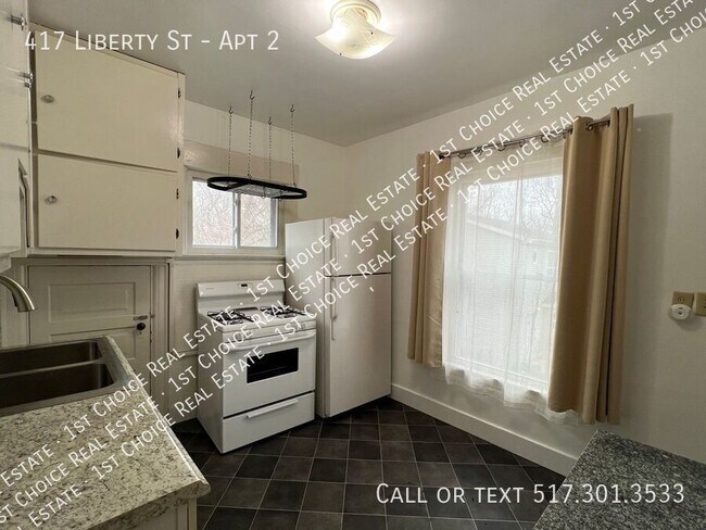 Building Photo - 417 Liberty St