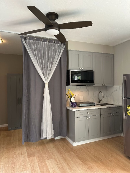 Building Photo - 3903 Manzanita Ct