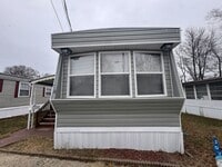 Building Photo - 8 Kane Ln