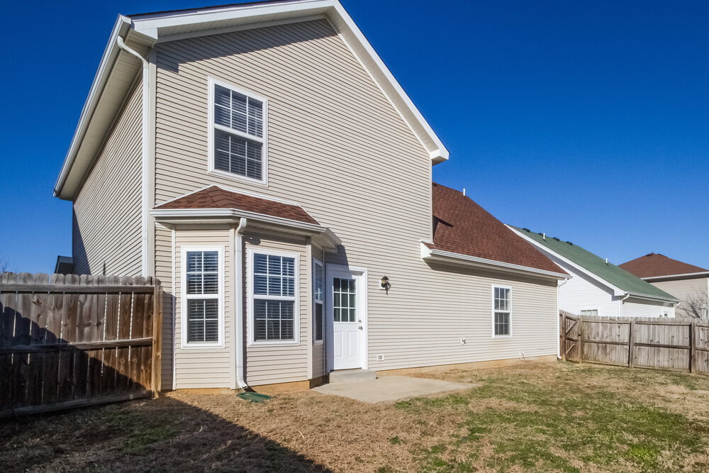 Building Photo - 1449 Westview Dr