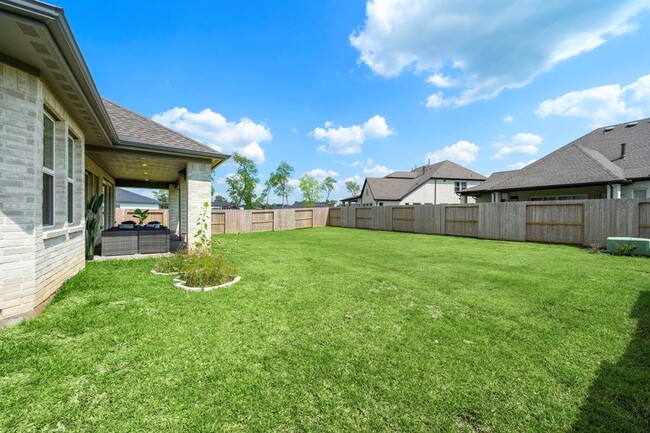 Building Photo - 10022 Serenity Grv Dr