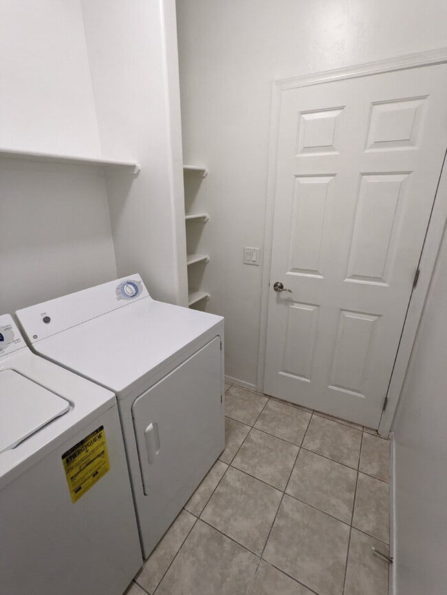 Building Photo - Rancho Sahuarita Home