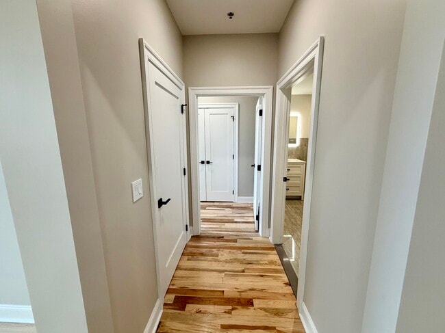 Building Photo - Lackawanna Ave