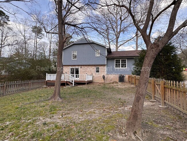 Building Photo - 7001 Norton Ln