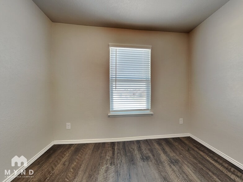 Building Photo - 7508 Twin Pine Ct