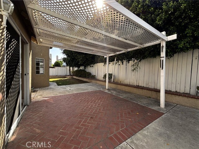 Building Photo - 980 Tufts Cir