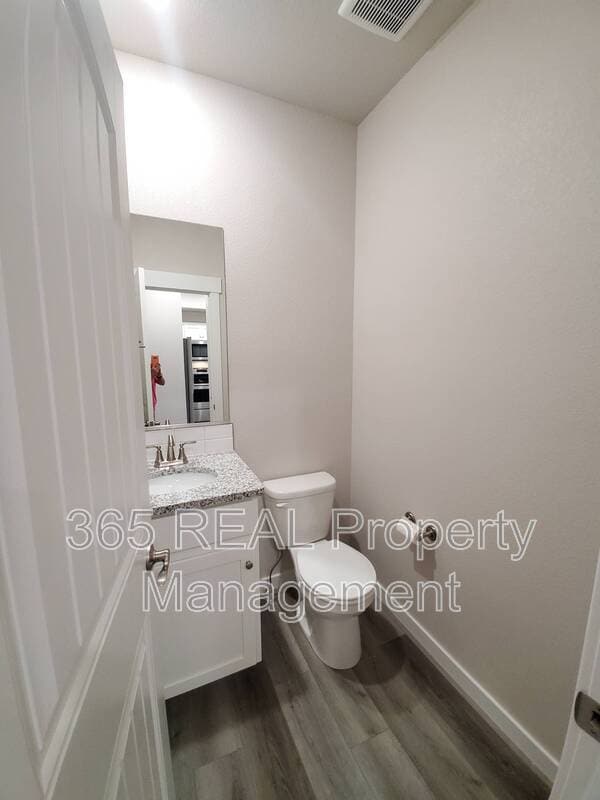 Building Photo - 1721 Westward Cir