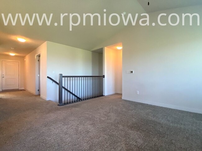 Building Photo - NEAR ABBIE GROVE ELEMENTARY!! 4 Bedroom, 3 Bath Home in Ankeny