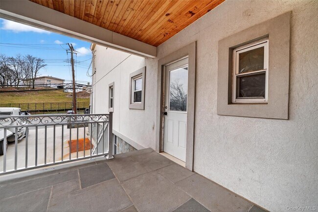 Building Photo - 92 Kimball Ave