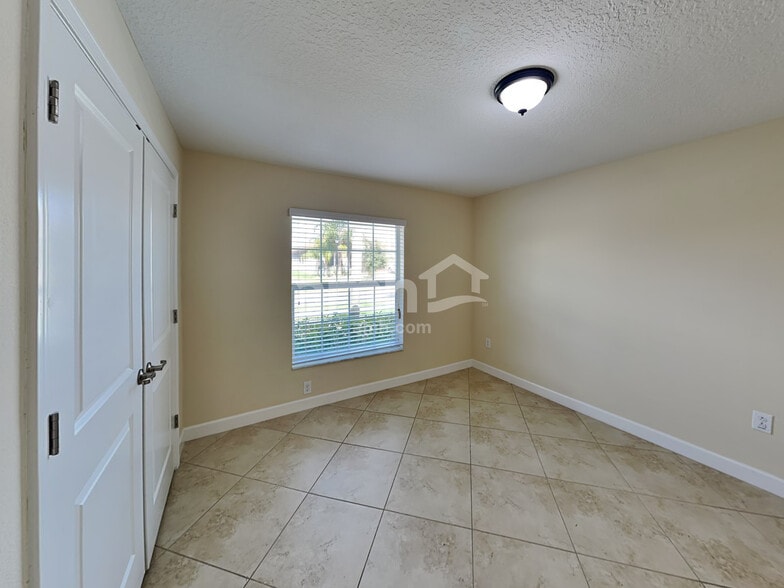 Building Photo - 12035 Cardinal Flower Dr