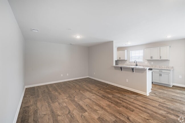 Building Photo - 318 Black Swamp Ct