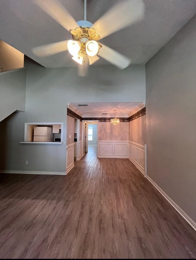 Building Photo - 3373 Argonaut Dr
