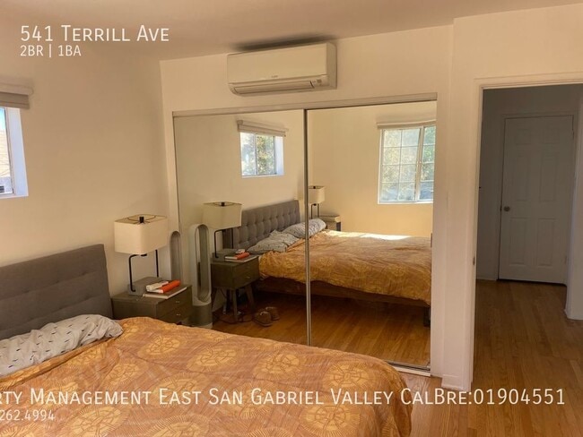 Building Photo - 541 Terrill Ave