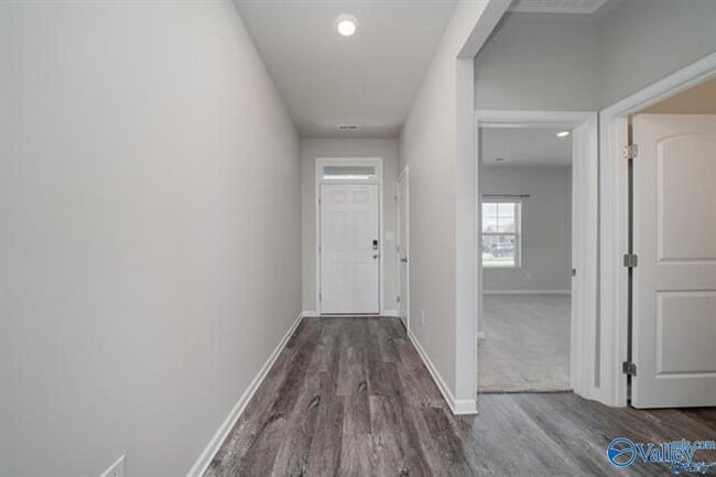 Building Photo - 15906 Glenncrest Ln