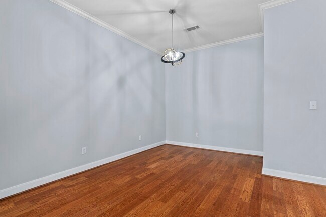 Building Photo - 300 St Joseph Pkwy