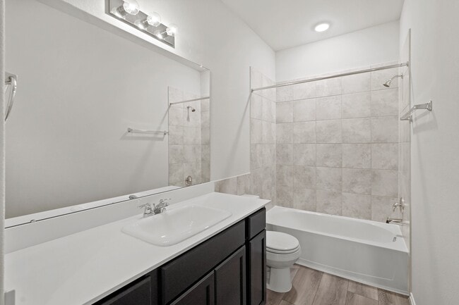 Building Photo - 1407 Acorn Mdw St