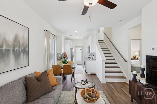 Building Photo - 3164 Mulberry Blvd