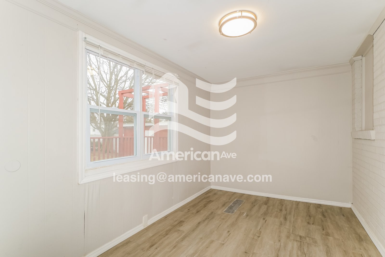 Building Photo - 2370 S Milton Ave