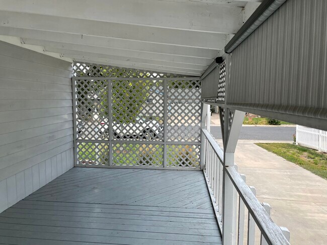 Building Photo - 6243 Gray St