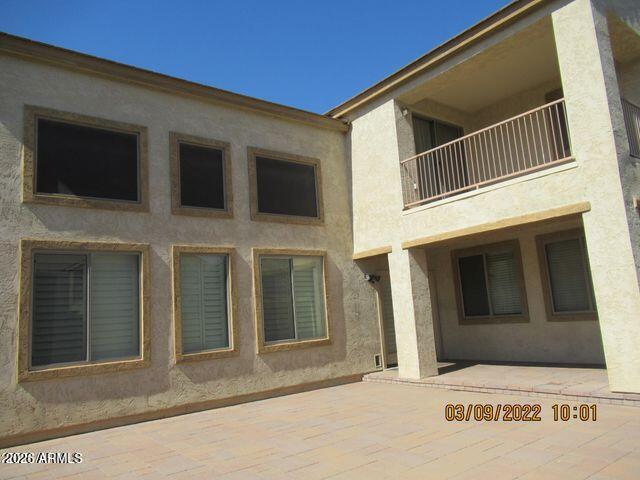 Building Photo - 3928 E Parkview Dr