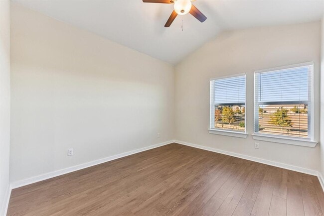 Building Photo - 17012 Marsh Wren Pass