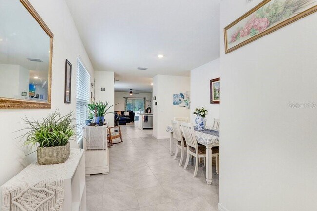 Building Photo - 17020 Oval Rum Dr