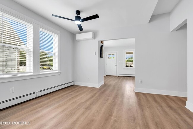 Building Photo - 505 Long Branch Ave