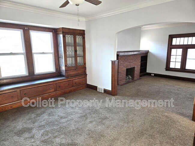 Building Photo - 11512 Tonsing Dr