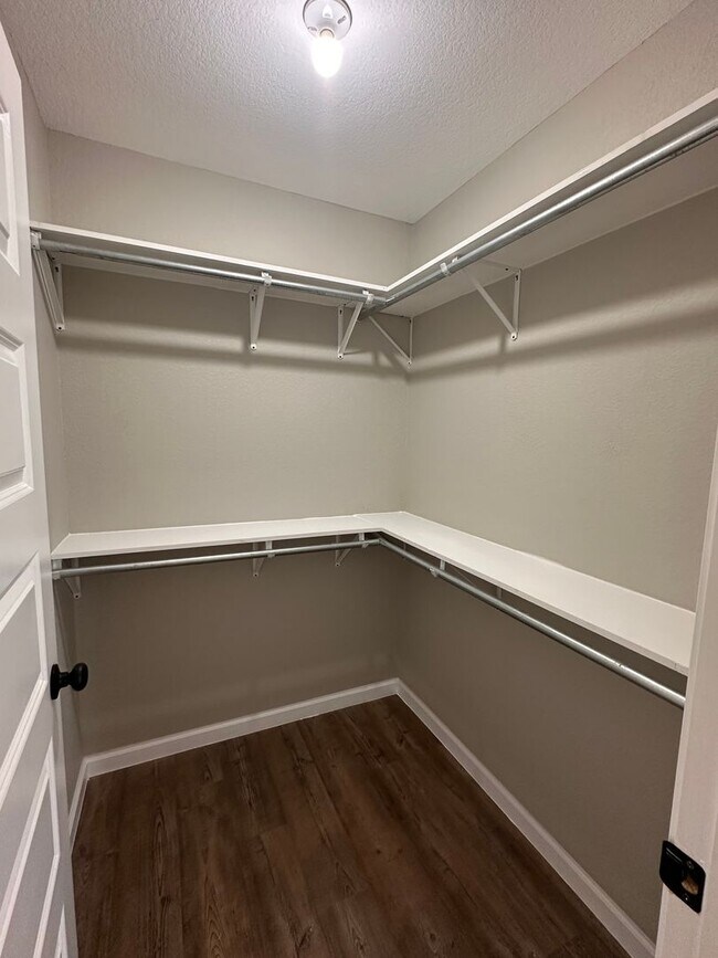 Building Photo - 3 Bed 2 Bath New Construction Home