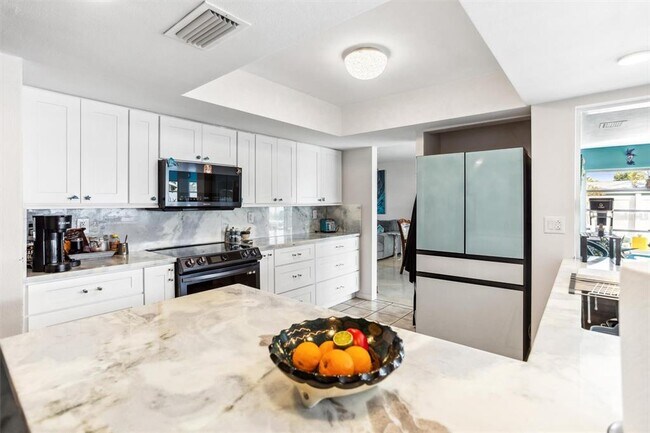 Building Photo - 6300 16th St S