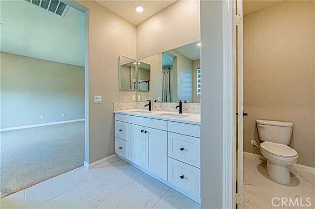 Building Photo - 1705 Almond Tree Pl