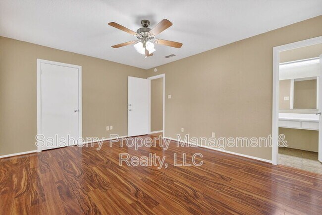 Building Photo - 1305 Elizabeth Blvd