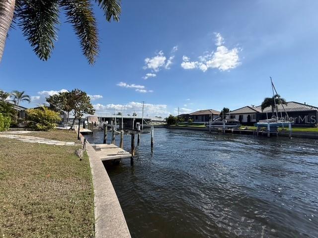 Building Photo - 191 Maria Ct