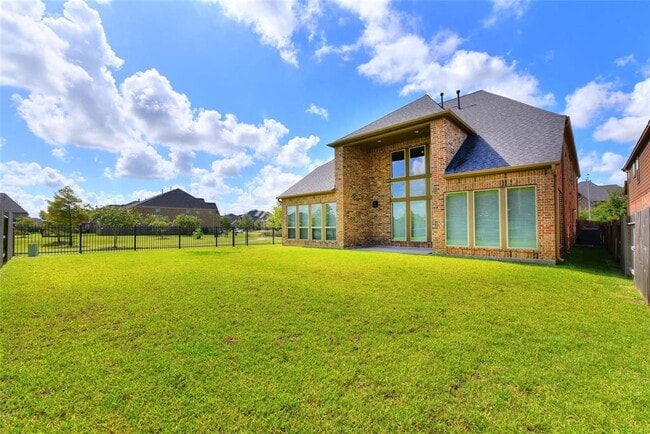 Building Photo - 27906 Colonial Point Dr