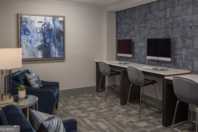 Building Photo - 960 East Paces Ferry Rd NE