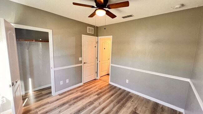 Building Photo - 600 Northern Way