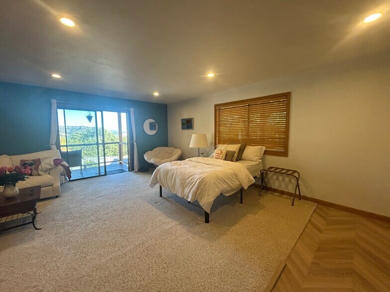 Bedroom Space - 3 Ridgecrest Ct