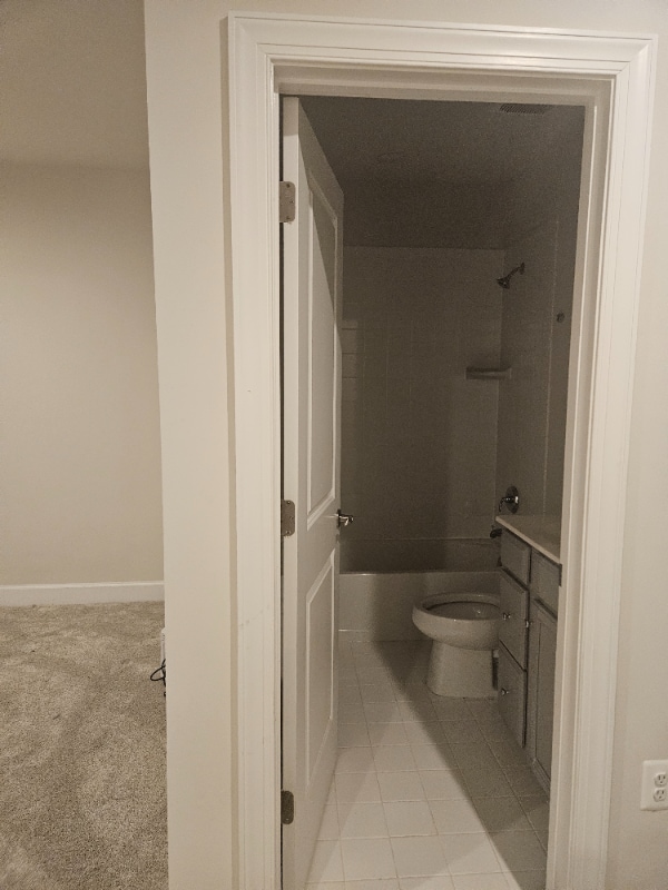 Building Photo - 6201 Quinns Creek Dr