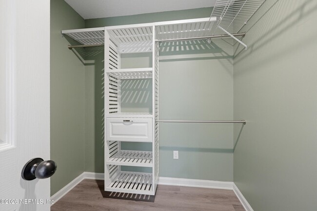 Building Photo - 2741 Hendricks Ave