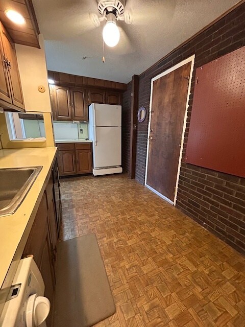 Building Photo - 159 Concord Ave